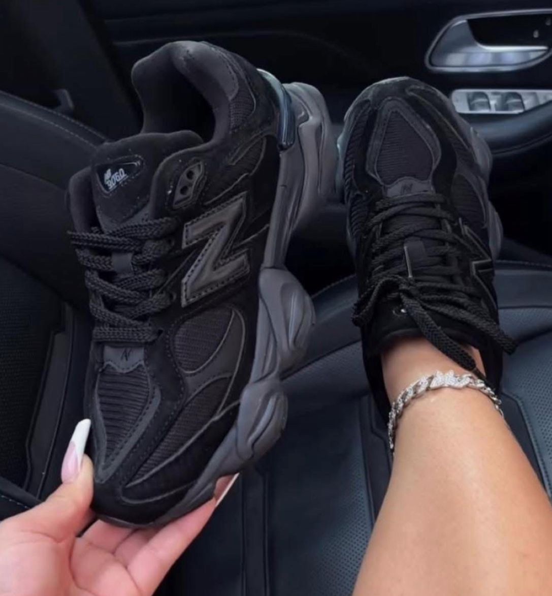 New Balance 9060