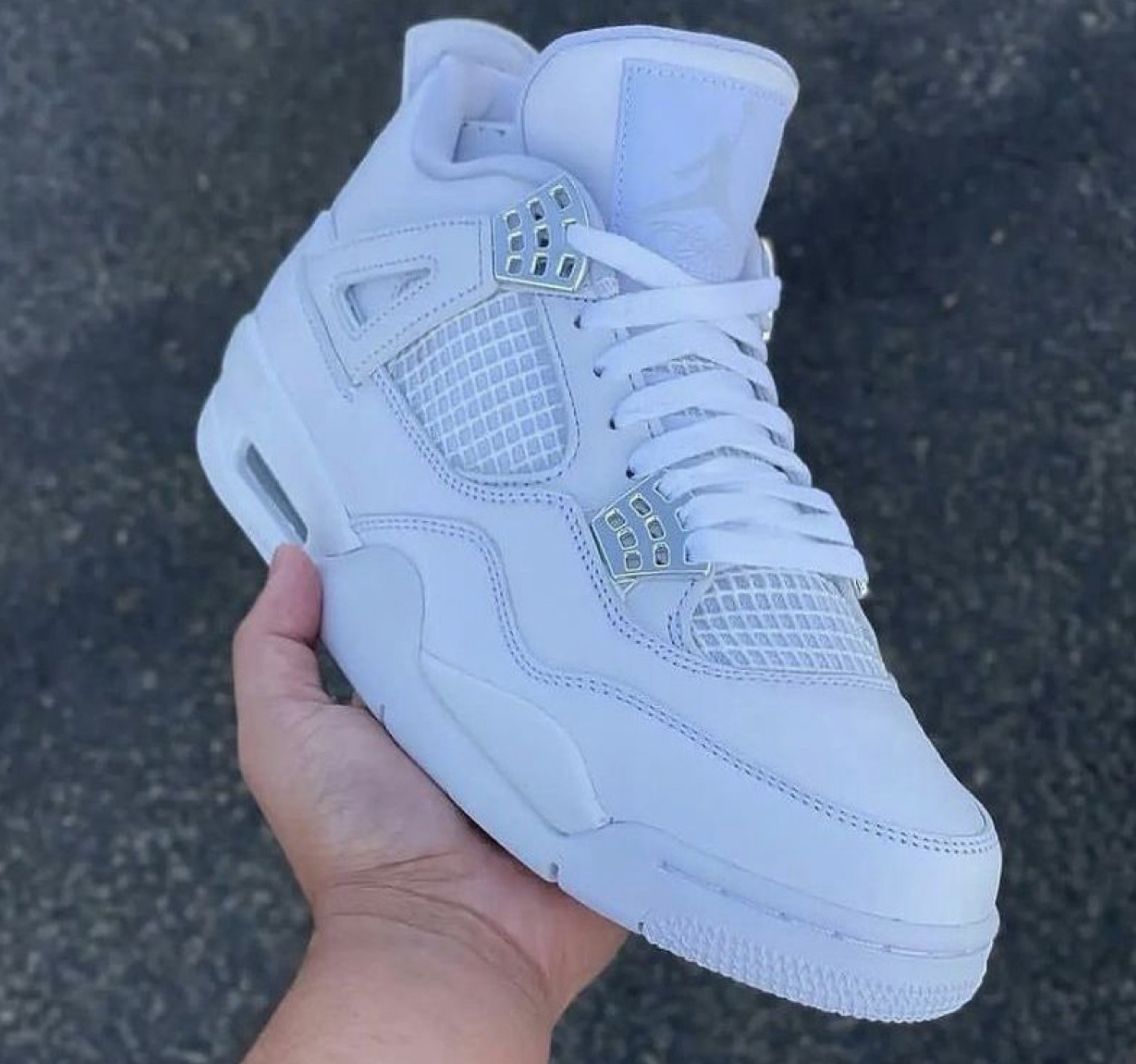 SUPER OFERTA JORDAN 4