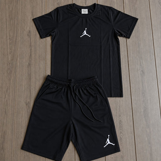 Conjunto Camiseta + Bermuda — Jordan