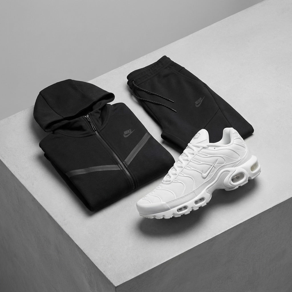 Pack Vuelta al Cole: Chándal + Zapatillas — 69,99 €